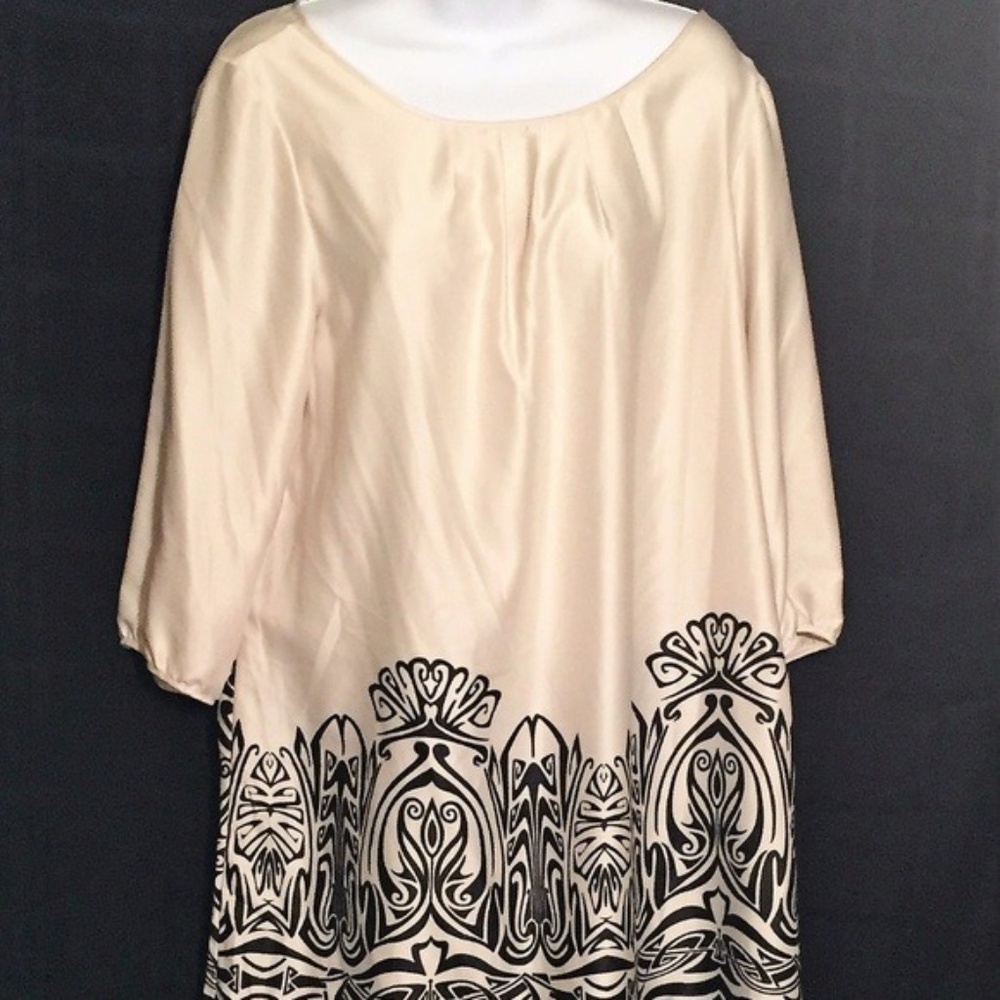 Sheath Dress in Cream & Black